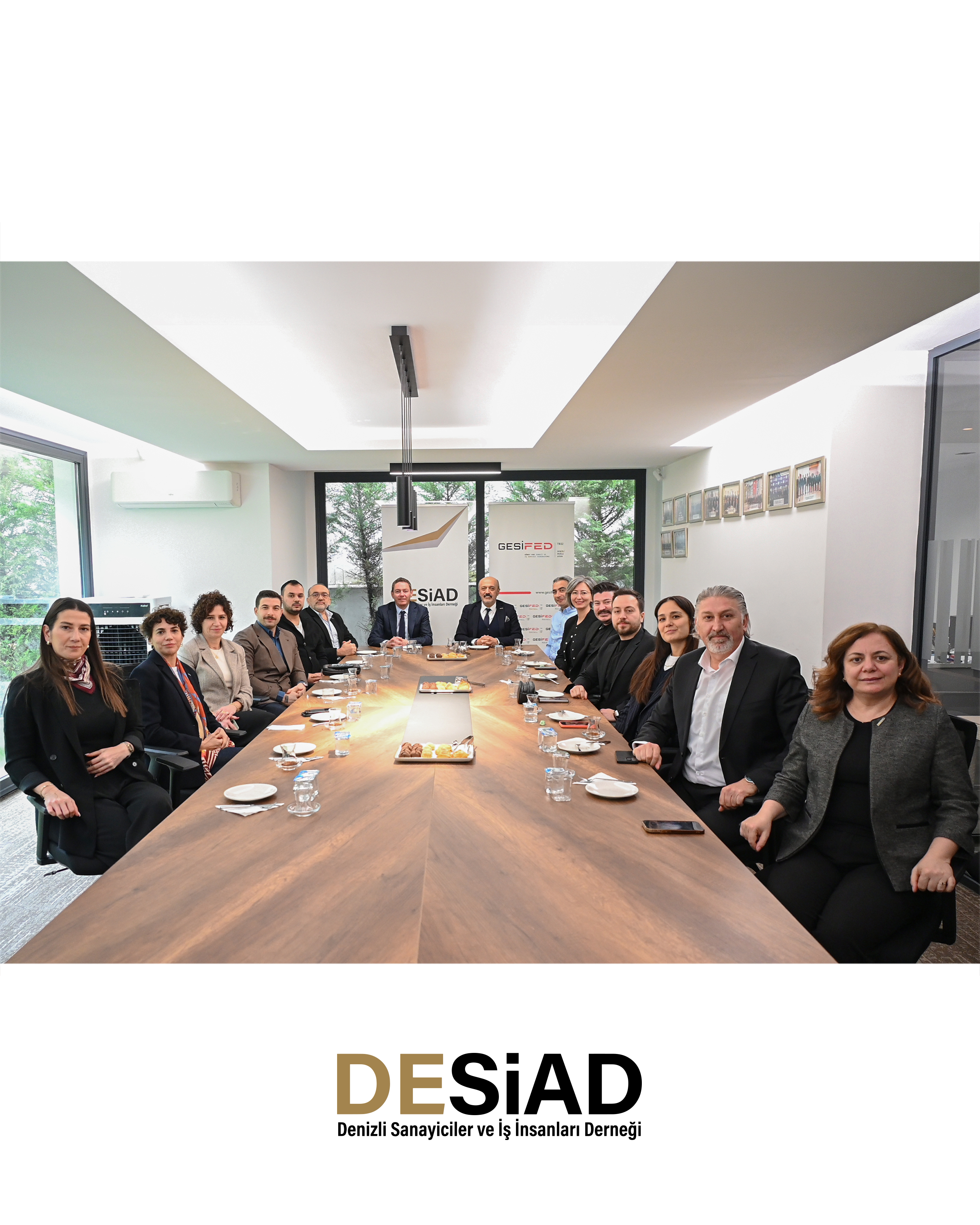 DETGİS Denizli Tekstil ve Giyim Sanayicileri Derneği Başkan Adayı Sayın Halil Erdoğan ve değerli ekibi, derneğimizi ziyaret etti.