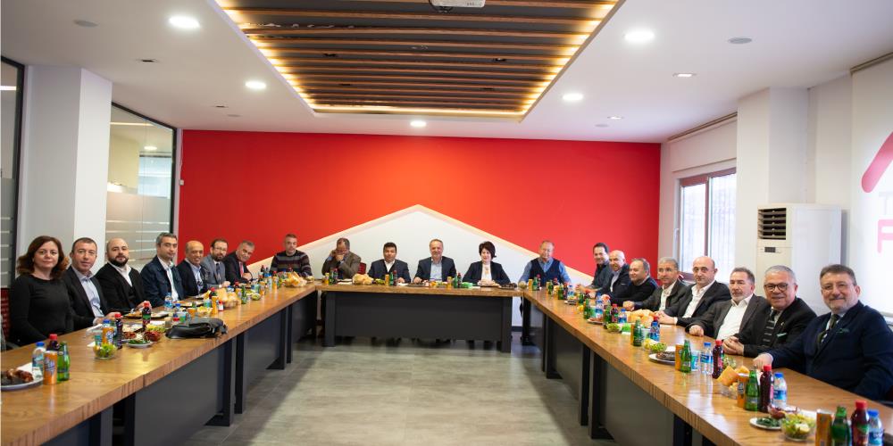 Bizimyakı Temizlik ve Gıda Limited Şirketi’nde Gerçekleşen Geleneksel Öğle Yemeği