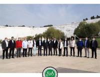 DESİAD Yönetim Kurulu ve üyeleri olarak, Pamukkale Belediye Başkanı Sayın Avni Örki’ye ziyaret gerçekleştirdik.