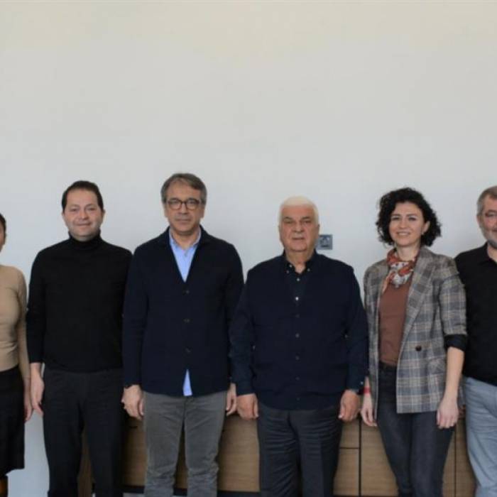 DESİAD Yönetim Kurulu olarak, Denizli Sanayi Odası Başkanı Sn. Müjdat Keçeci’yi DSO Yeni Hizmet Binası’ndaki makamında ziyaret ettik.
